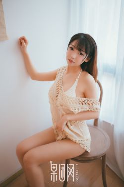 女厕脱裤撒尿大全视频